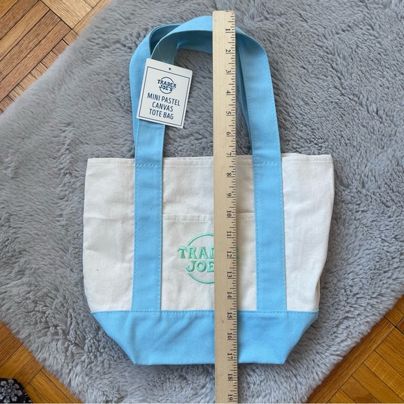 TRADER JOES Pastel Blue mini tote “ limited edition “ with tag - Picture 4 of 5